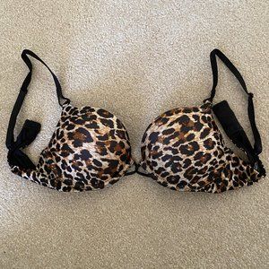Victoria's Secret Leopard Miraculous Plunge - 34B